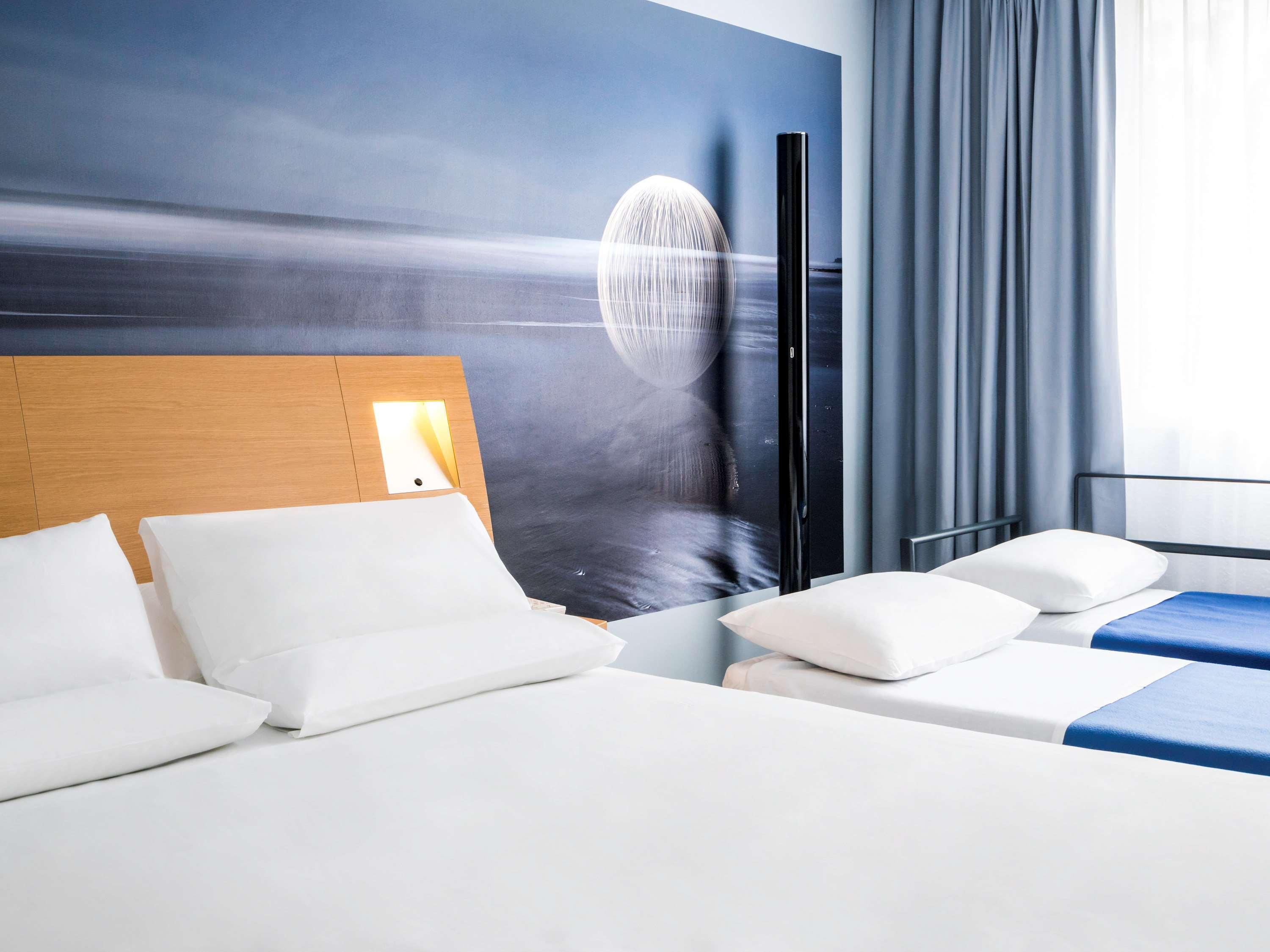 Novotel Saclay Ngoại thất bức ảnh