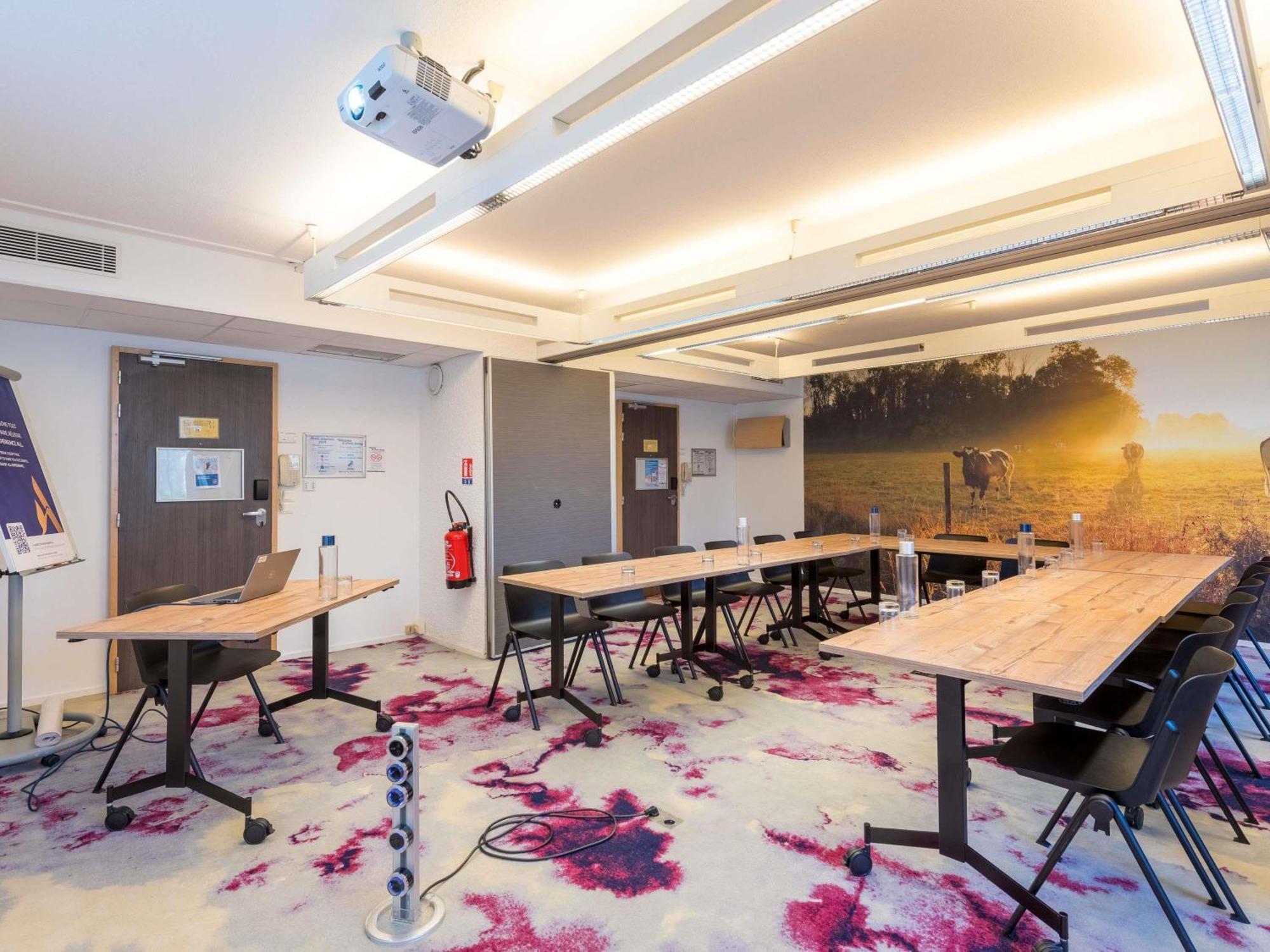 Novotel Saclay Ngoại thất bức ảnh