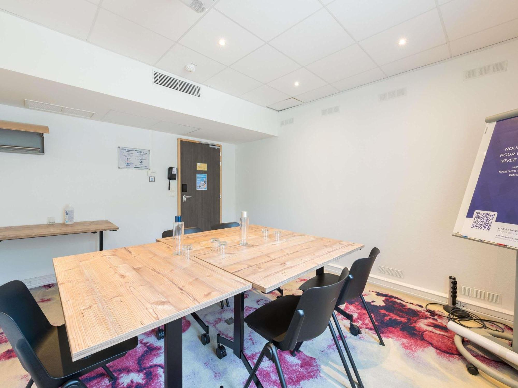 Novotel Saclay Ngoại thất bức ảnh
