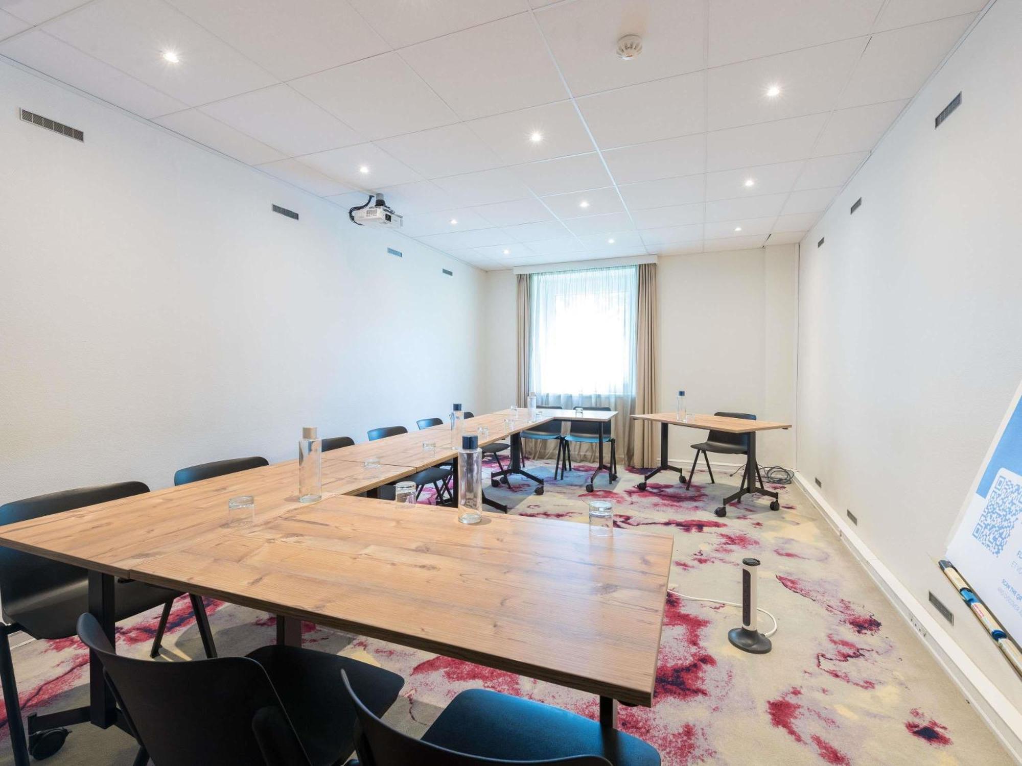 Novotel Saclay Ngoại thất bức ảnh