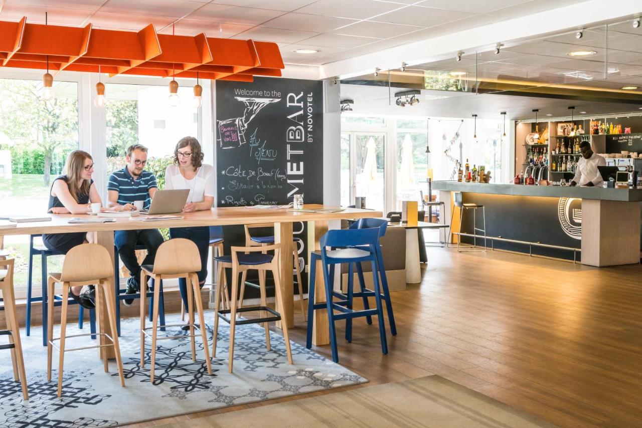 Novotel Saclay Ngoại thất bức ảnh